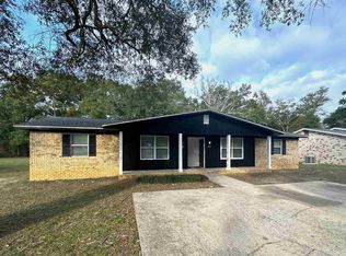 8011 Kipling St, Pensacola, FL 32514