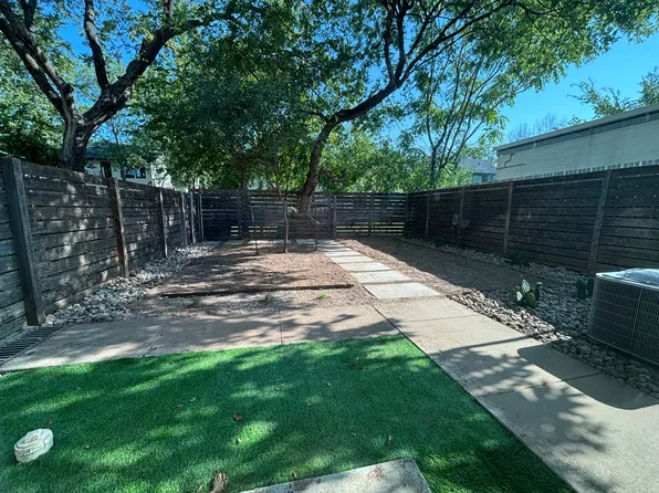 505 Tillery St #12, Austin, TX 78702