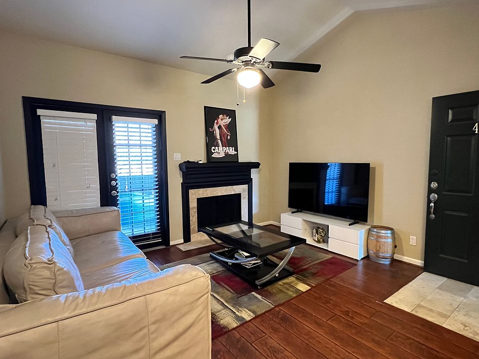 1st image of 8601 Park Ln APT 427