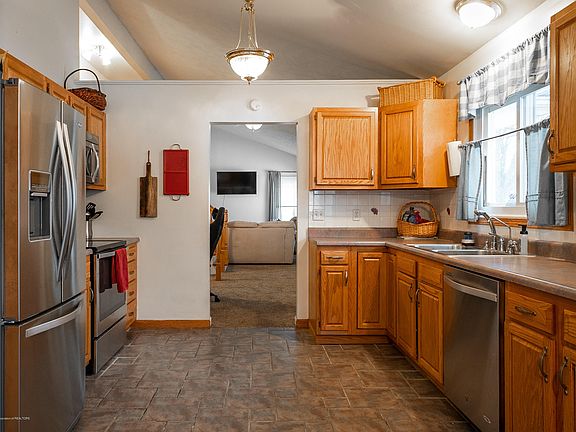 3rd image of 15775 Northward Dr