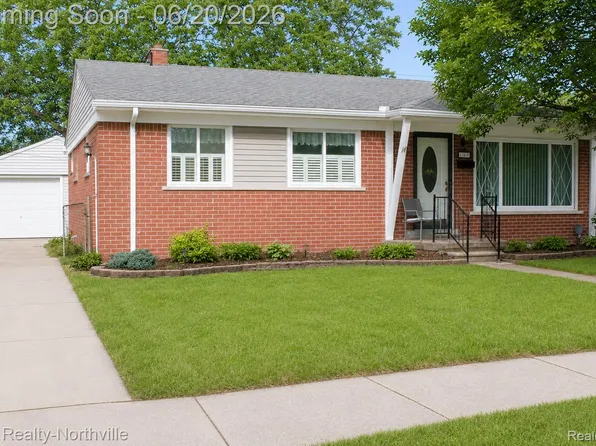 130 Shotka St, Westland, MI 48186