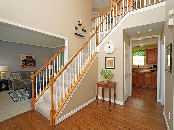 3rd image of 7141 Darcie Dr