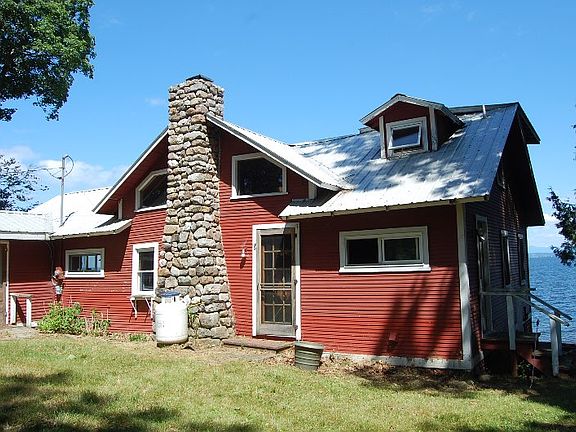 2nd image of 629 Corlear Dr