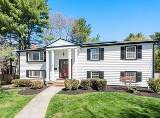 4 Michelle Ln, Randolph, MA 02368
