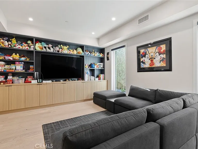 15547 Valley Vista Blvd — Photo 32