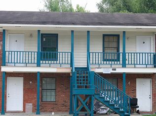 2230 Grove St #A-B, Vicksburg, MS 39183