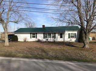 9737 Mason Lewis Rd, Maysville, KY 41056