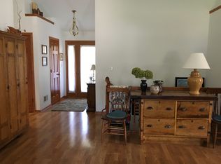 3315 Tara Hill Ct, Waukesha, WI 53188