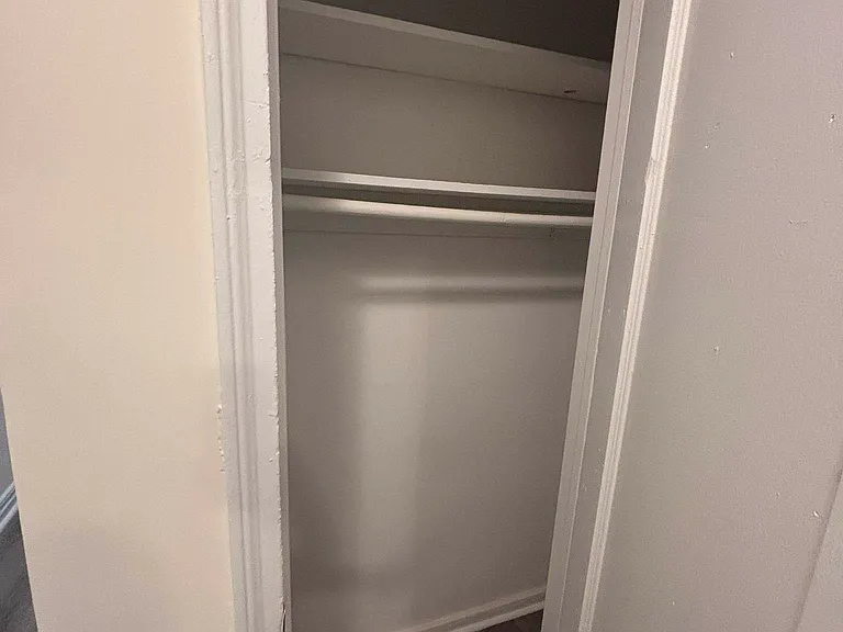 209 Bennett Ave #3B — Photo 4