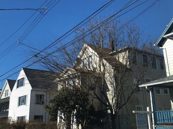 535-537 Midland St, Bridgeport, CT 06605