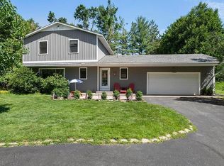 540 W Summit St, Harbor Springs, MI 49740
