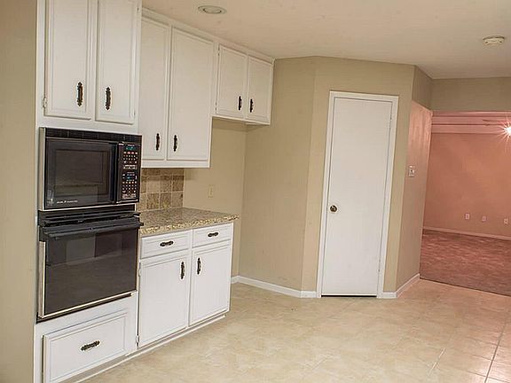 4th image of 308 Gonyo Ln