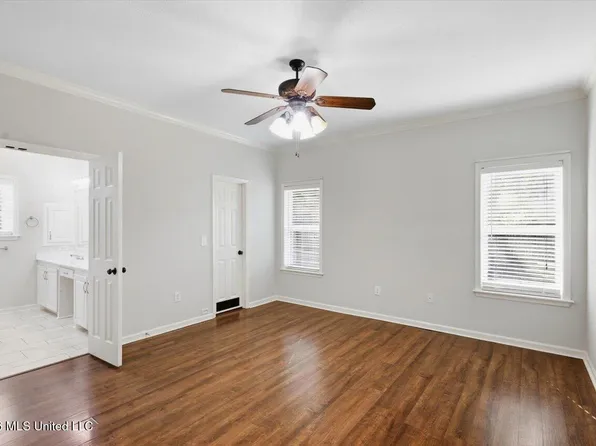217 Cherry Dr, Brandon, MS 39042