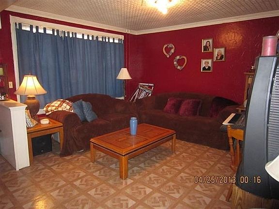 3rd image of 129 Watson Ave