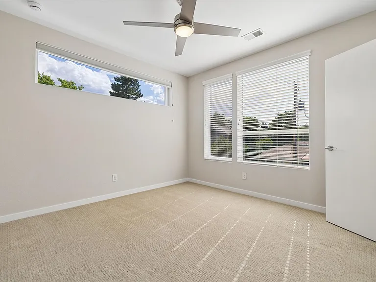1st bedroom - 2nd level