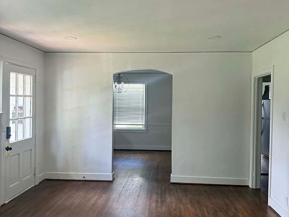 2nd image of 3104 Bransford Rd #0
