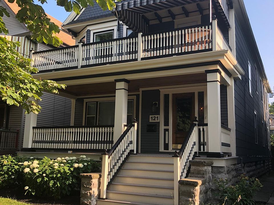 1st image of 121 Lancaster Ave