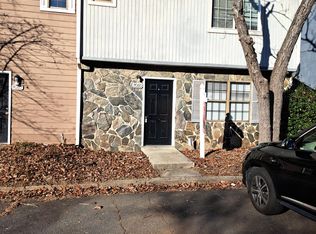 2080 Lenoa Ln, Austell, GA 30106