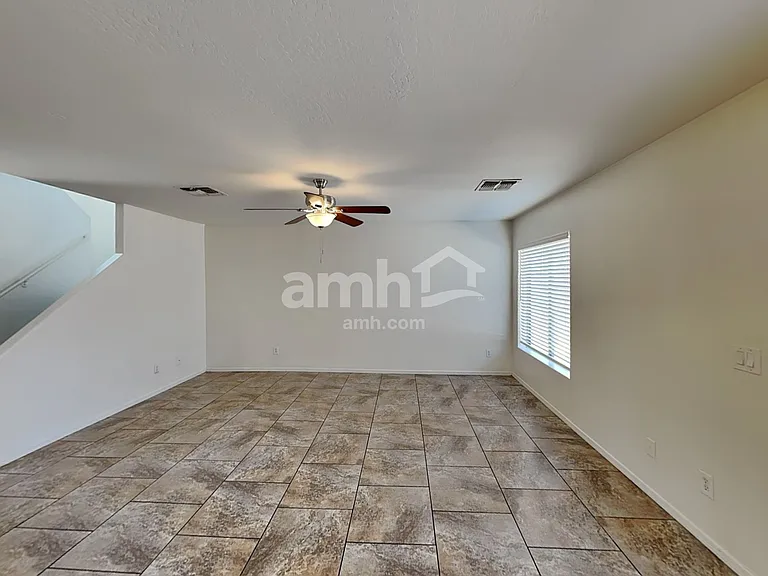 12438 W Windrose Dr — Photo 5