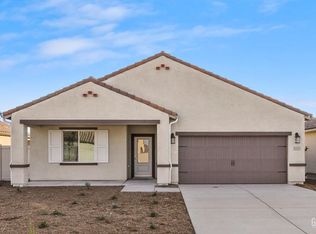 7804 Strawberry Ln, Bakersfield, CA 93313