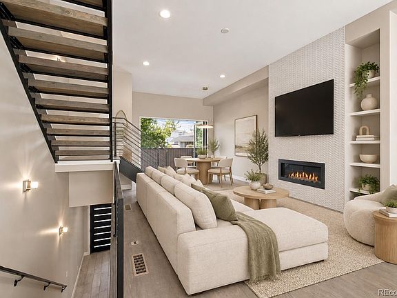3rd image of 1310 E 22nd Avenue