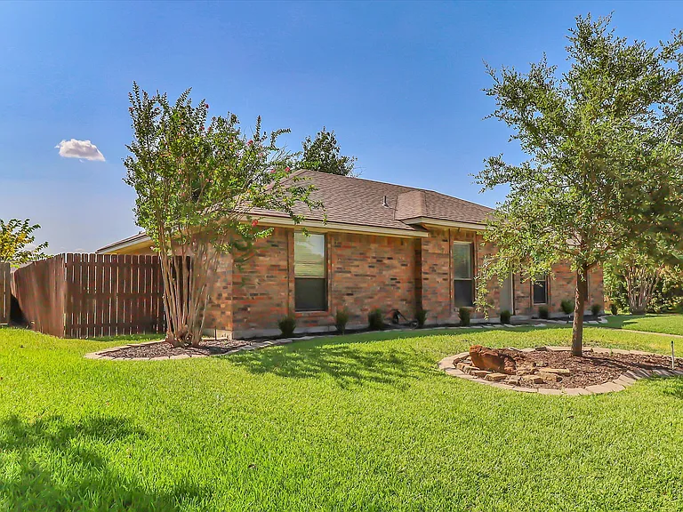 3133 Landover Dr — Photo 31