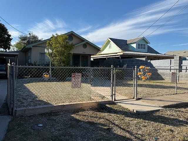 1st image of 2514 Davis Ave