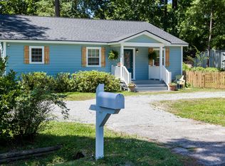 402 Golf Rd, Summerville, SC 29483