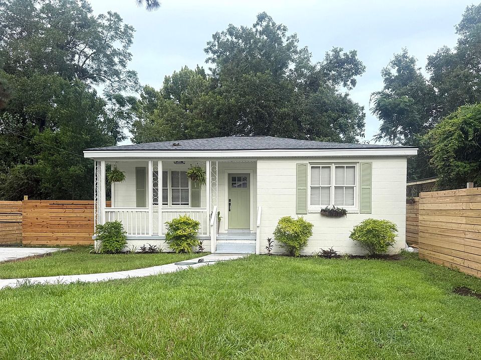 1st image of 1014 Mamie St