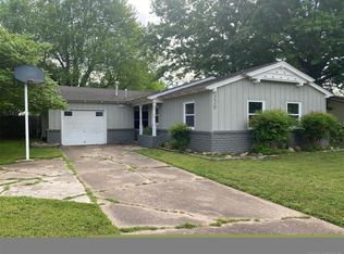 220 Lenox Dr, Muskogee, OK 74403