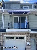 3rd image of 292 Tennyson Dr