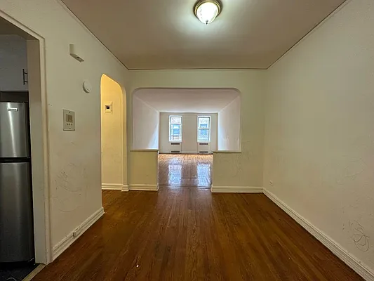 Rented by Queens Apartments Realty LLC | media 12