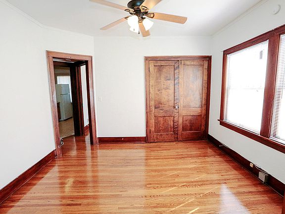 3rd image of 1222 S 14th St APT 3