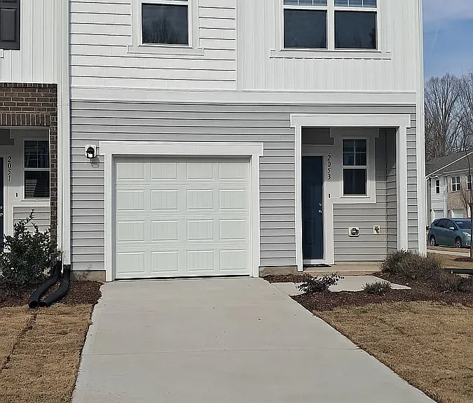 2053 Trailside Dr — Photo 1