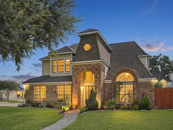1913 Dublin Dr, Deer Park, TX 77536