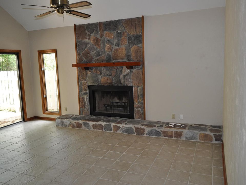 Livingroom area