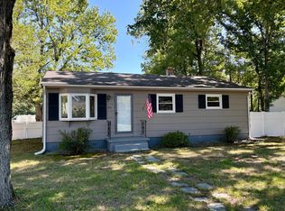 85 Talmadge Dr, Springfield, MA 01118