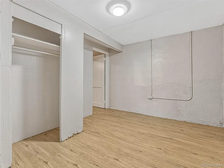 548 S Lincoln St #BASEMENT — Photo 20