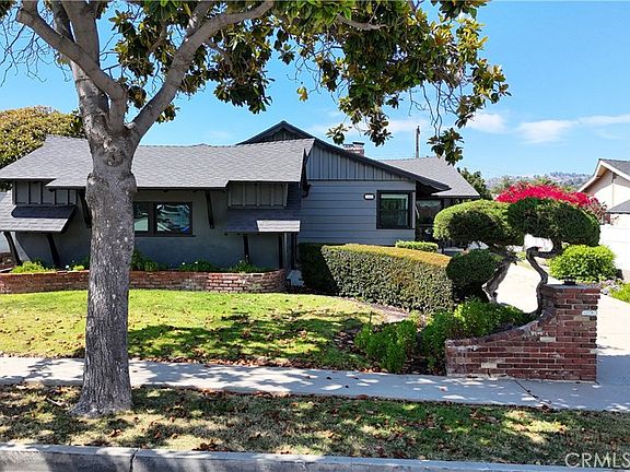 3rd image of 1641 W El Portal Dr