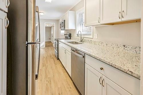 4th image of 3706 Scarlett Dr