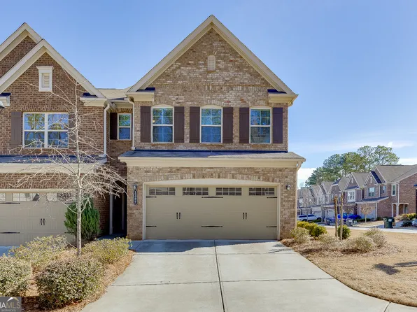 1327 Lanier Vista Dr, Buford, GA 30518