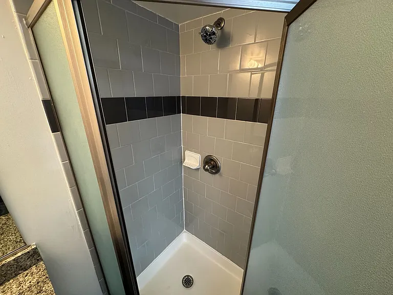 1100 Hull Street Apartments — Photo 22