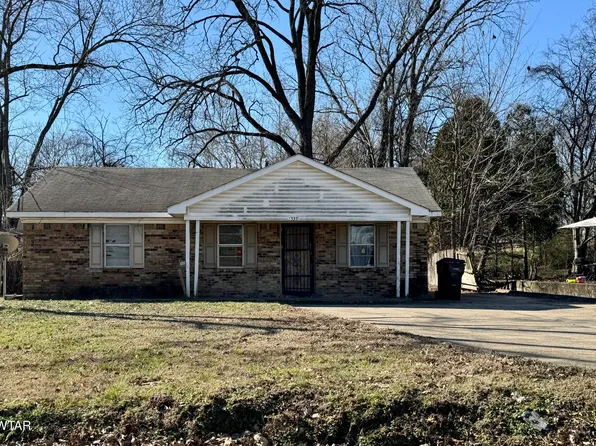 1539 Defoe St, Dyersburg, TN 38024