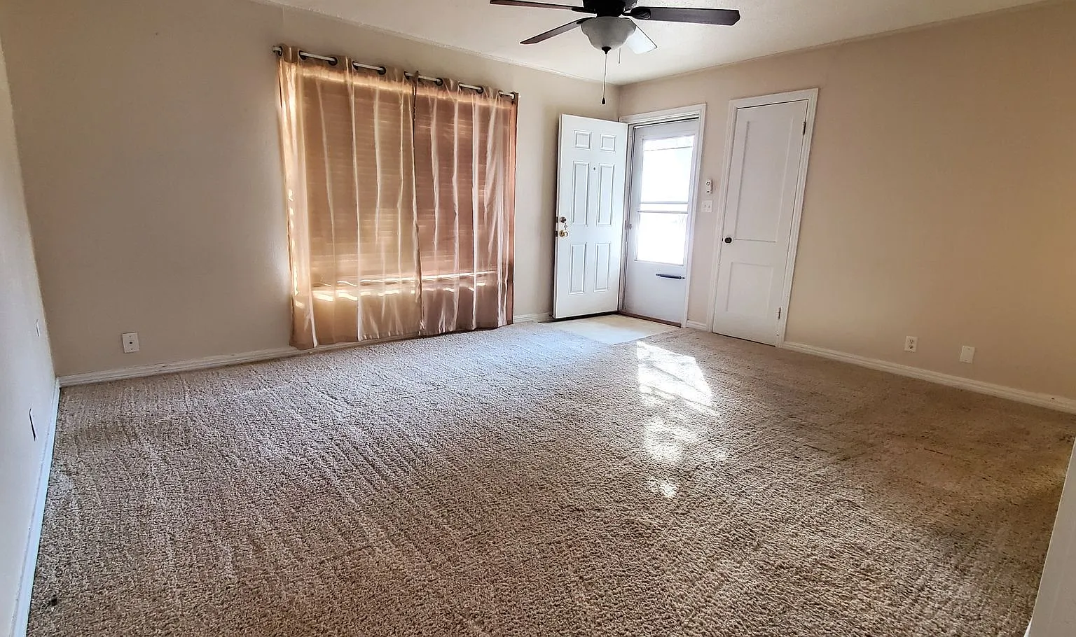 2 Bedroom 1 Bath in Faith Village — Photo 2