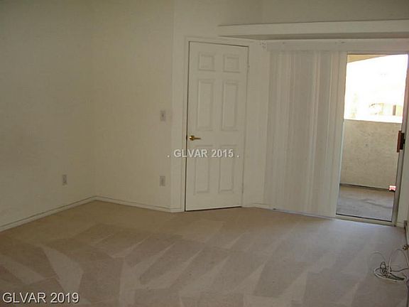4th image of 1500 Oscar Ct Unit 201