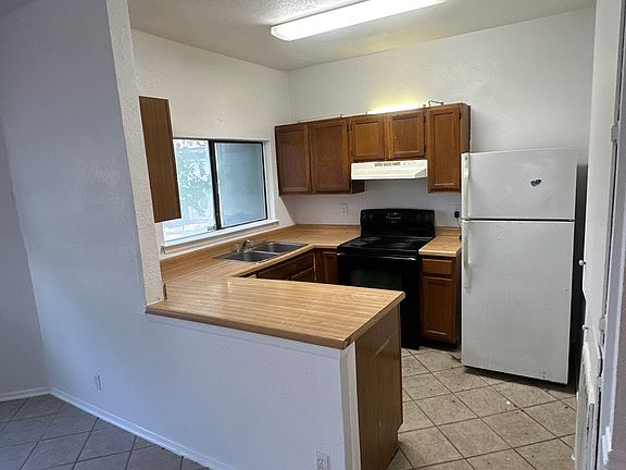 5th image of 8331 Forest Ridge Dr