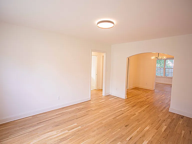 3638 Cowden Ave — Photo 3