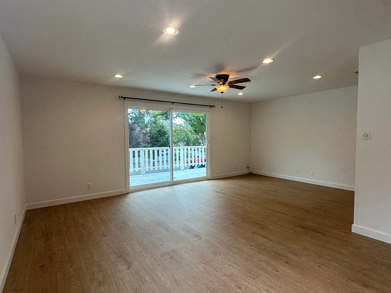 2 bed, $2,600 — Photo 2
