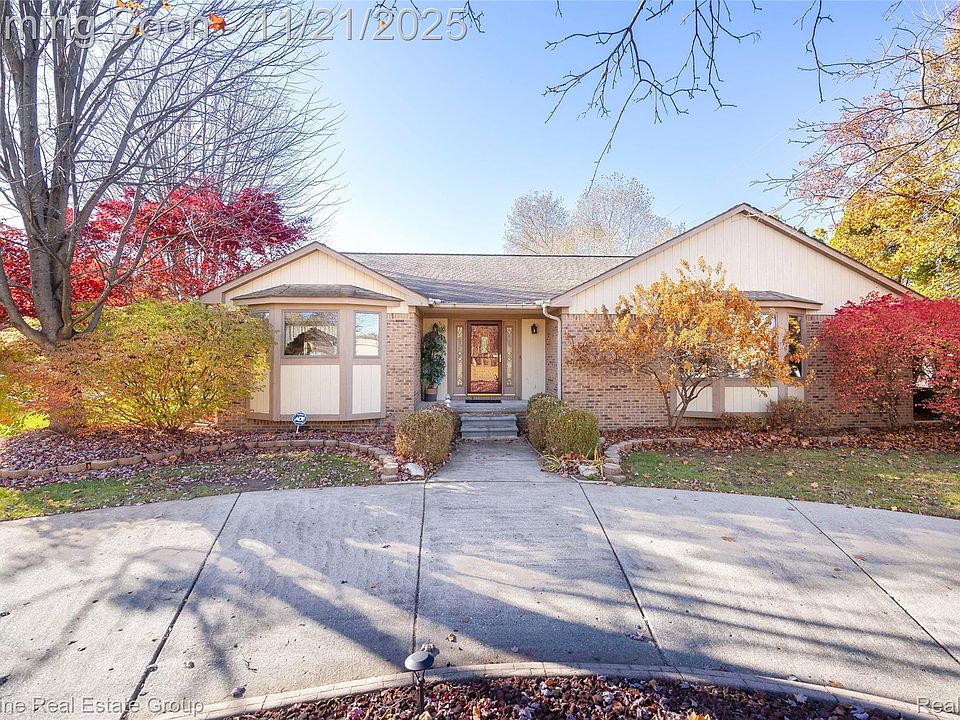 1st image of 23965 Whittaker Dr