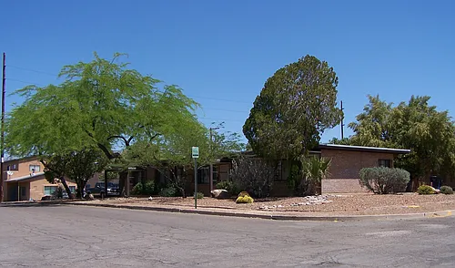 1504 N Highland Ave #1504 Photo 1
